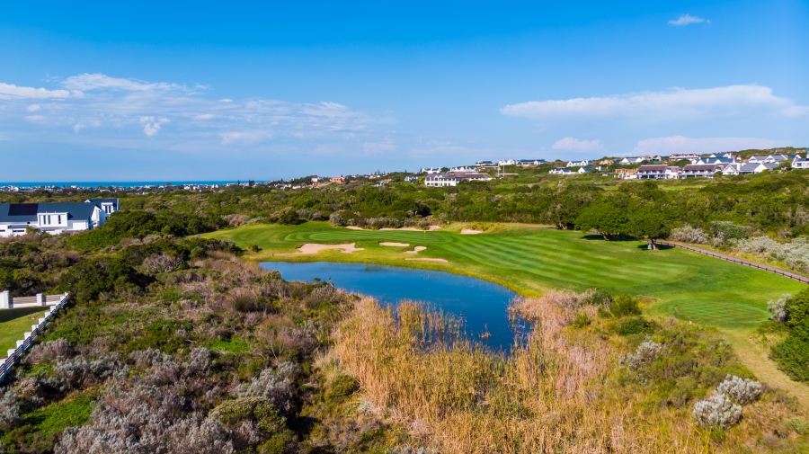 4 Bedroom Property for Sale in St Francis Links Eastern Cape